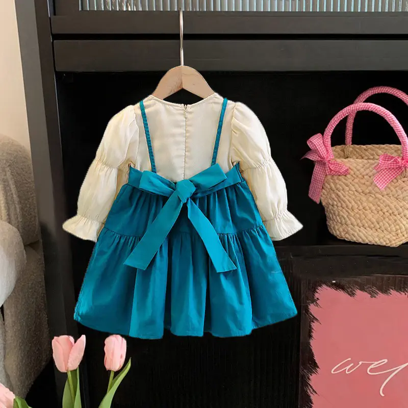 Spring and Autumn Long sleeved Baby Girl Dress Baby Girl Long sleeved Bubble Sleeve Color blocked Strap Dress Back Bow Dress