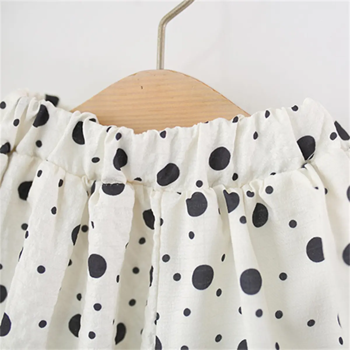 2 Pieces Set Baby Clothes Summer New Sleeveless Shorts Girl Clothing Sweet Bow Polka Dots Sets For Baby