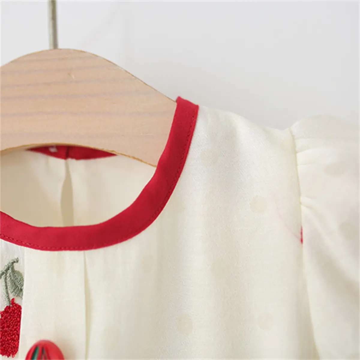 Toddler Dress Summer New Short Sleeved Girls Dress Simple Cherry Embroidery Ruffled Round Neck Girl Clothing