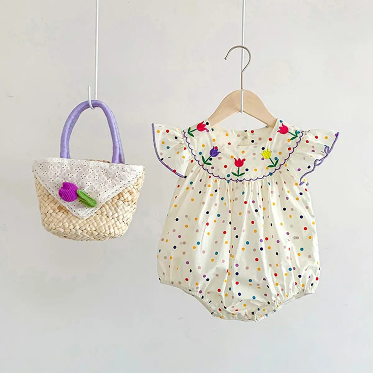 Summer sleeveless newborn flower polka dot Triangle pants crawling suit 0 to 3 months clothes for girl baby Cotton jumpsuit