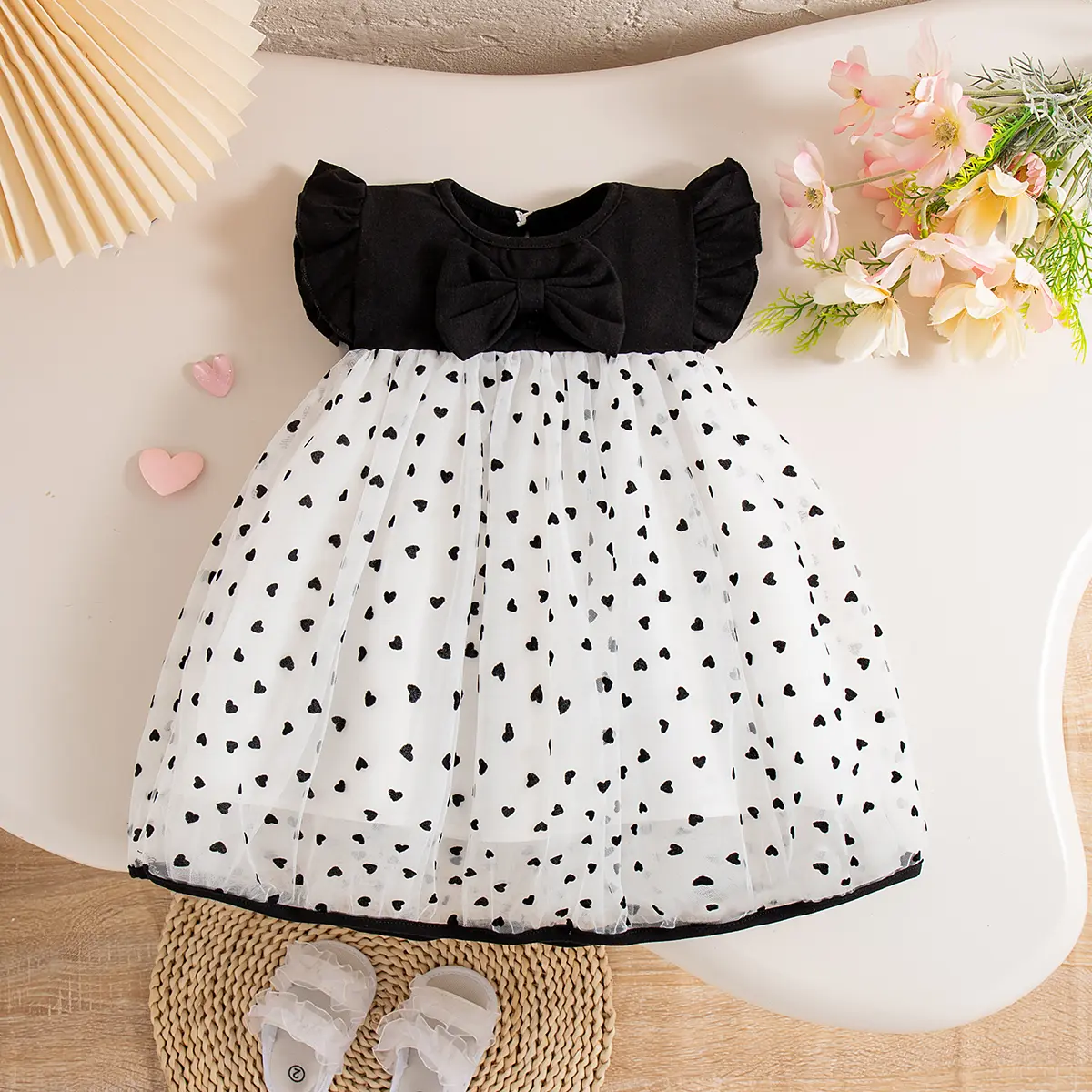 Baby Girl Dresses Summer New Flying Sleeve Love Embroidered Mesh Girl Dress Sweet Bow Round Neck Baby Clothing