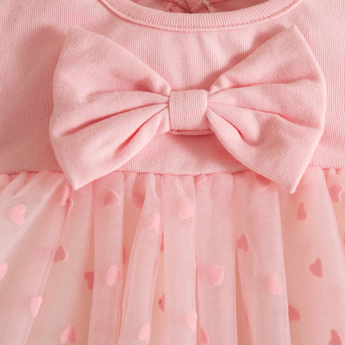 Baby Girl Dresses Summer New Flying Sleeve Love Embroidered Mesh Girl Dress Sweet Bow Round Neck Baby Clothing