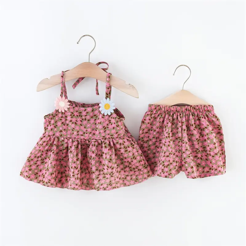Summer 2-piece/set girl's suspender set baby girl full of small chrysanthemum print suspender shorts set