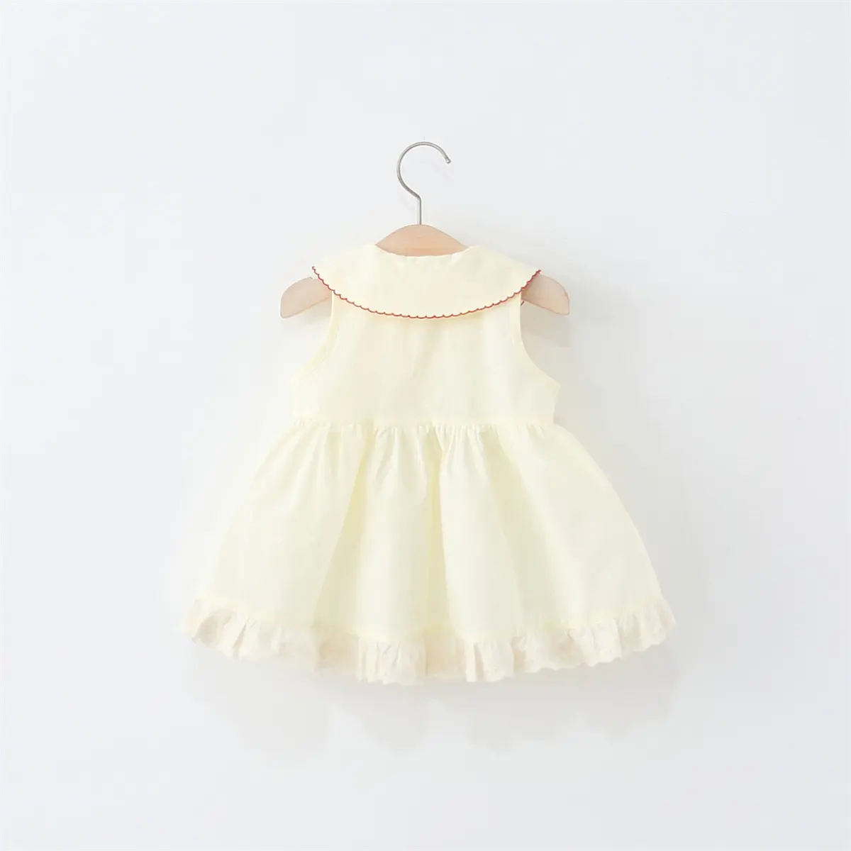 Girls Dress Summer New Sleeveless Girl Clothing Solid Color Strawberry Embroidery Square Neck Bow Baby Dresses
