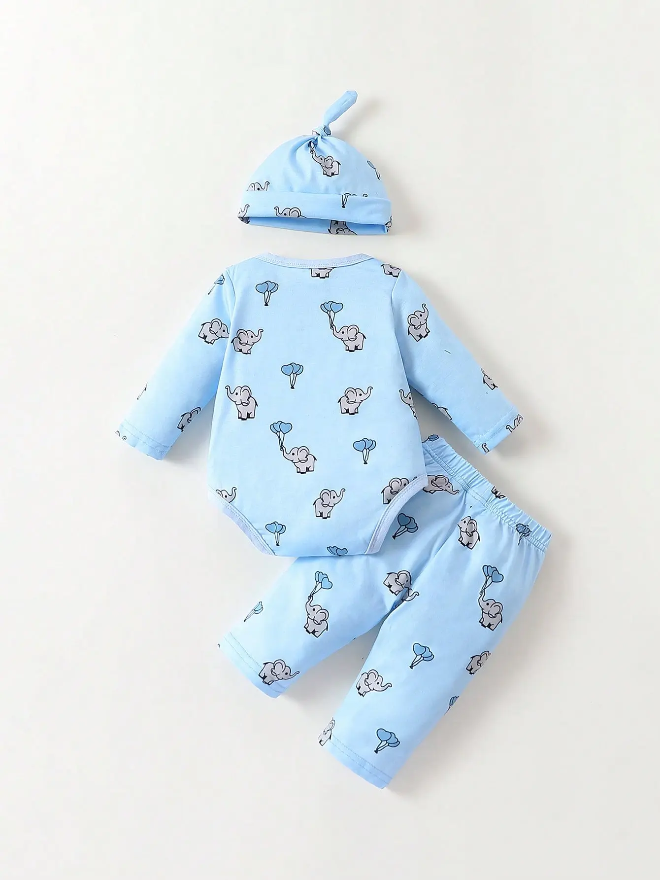 A 3-Piece Set Of Balloon Elephant Printed Climbing Clothes Casual Trousers And Hats For Newborn Babies In Spring And Autumn