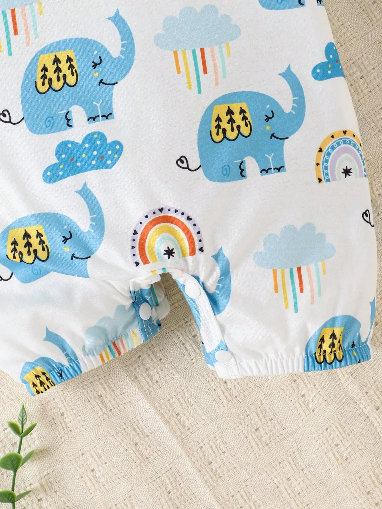 This Summer's New Simple And Casual Sleeveless One-Piece Climbing Suit For Both Boys And Girls Is Soft And Comfortable