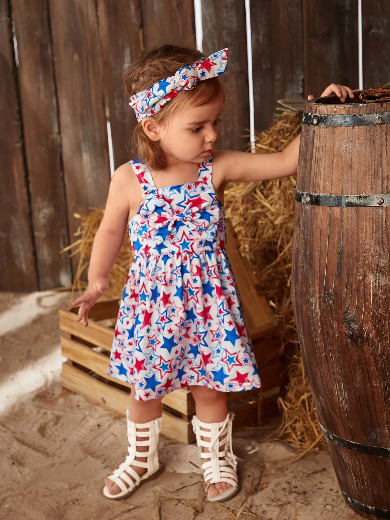 Summer Seaside Vacate-Style Dress For Baby Girls A Two-Piece Set Of Bowknot Star-Printed Halter Dress And Headband