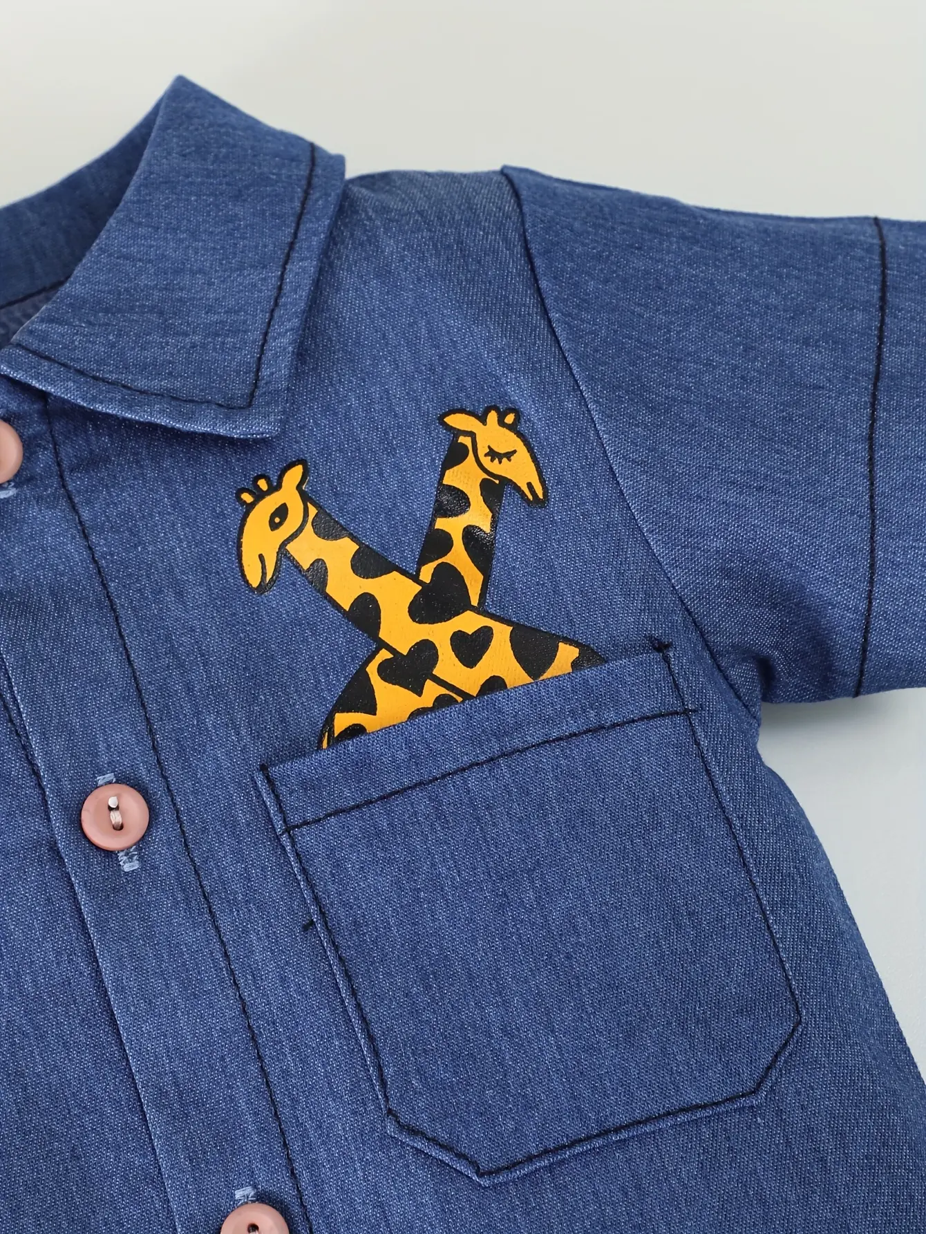 A New Cute Giraffe-Printed Jumpsuit For Baby Boys In Summer A Simple And Casual Outdoor Denim Dress