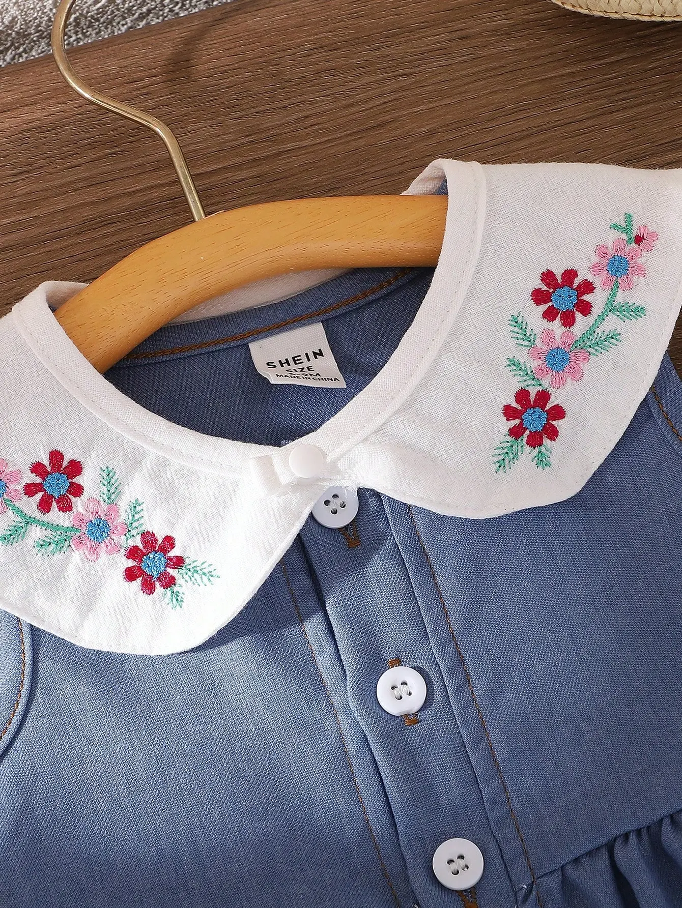 A New Summer Sleeveless Dress For Baby Girls An Outdoor Camping Embroidered Flower Doll Collar Denim Blue Dress