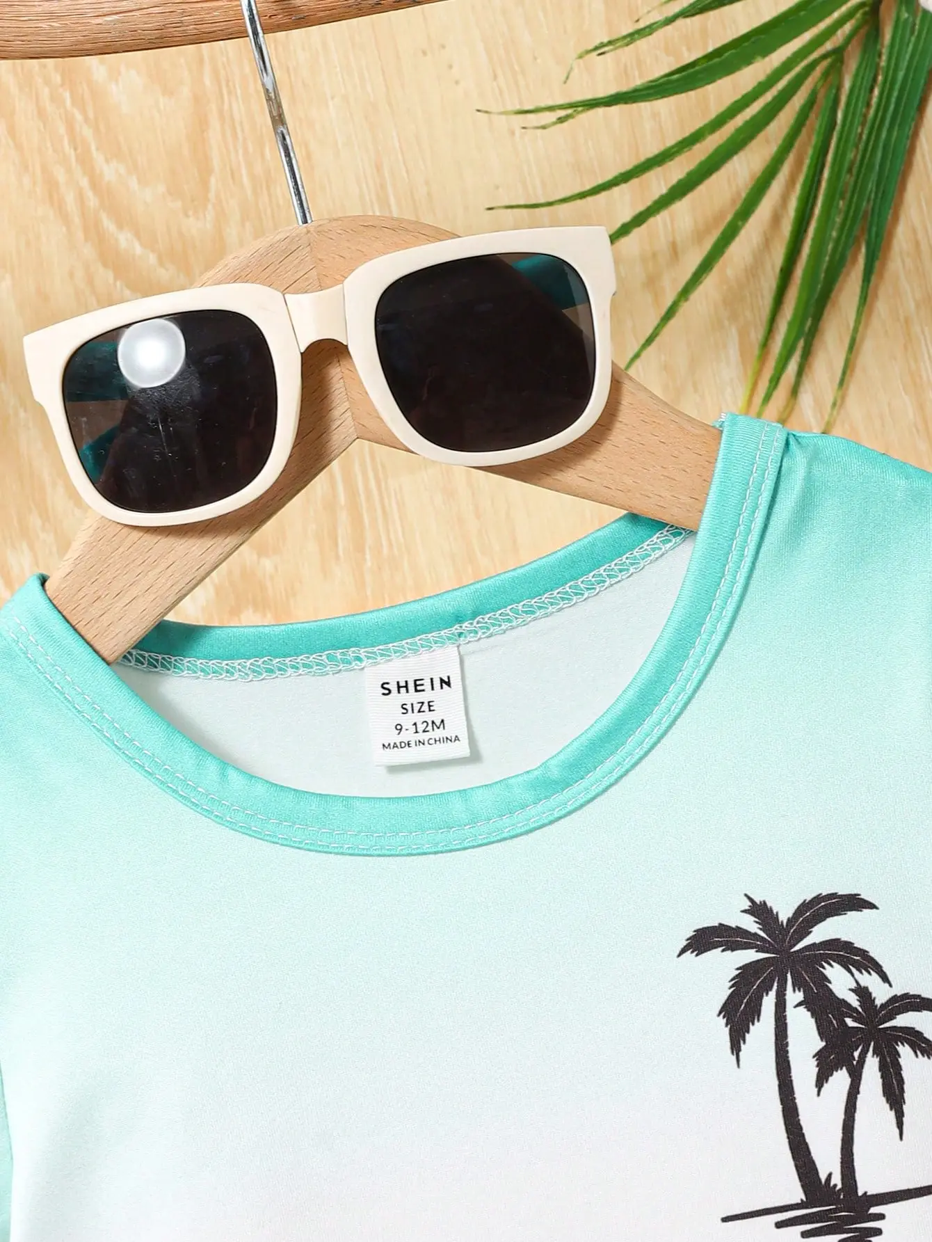 Summer Baby Boy Casual Gradient Color Short-Sleeved T-Shirt Summer Boy Beach Vacation Style Coconut Tree Print T-Shirt