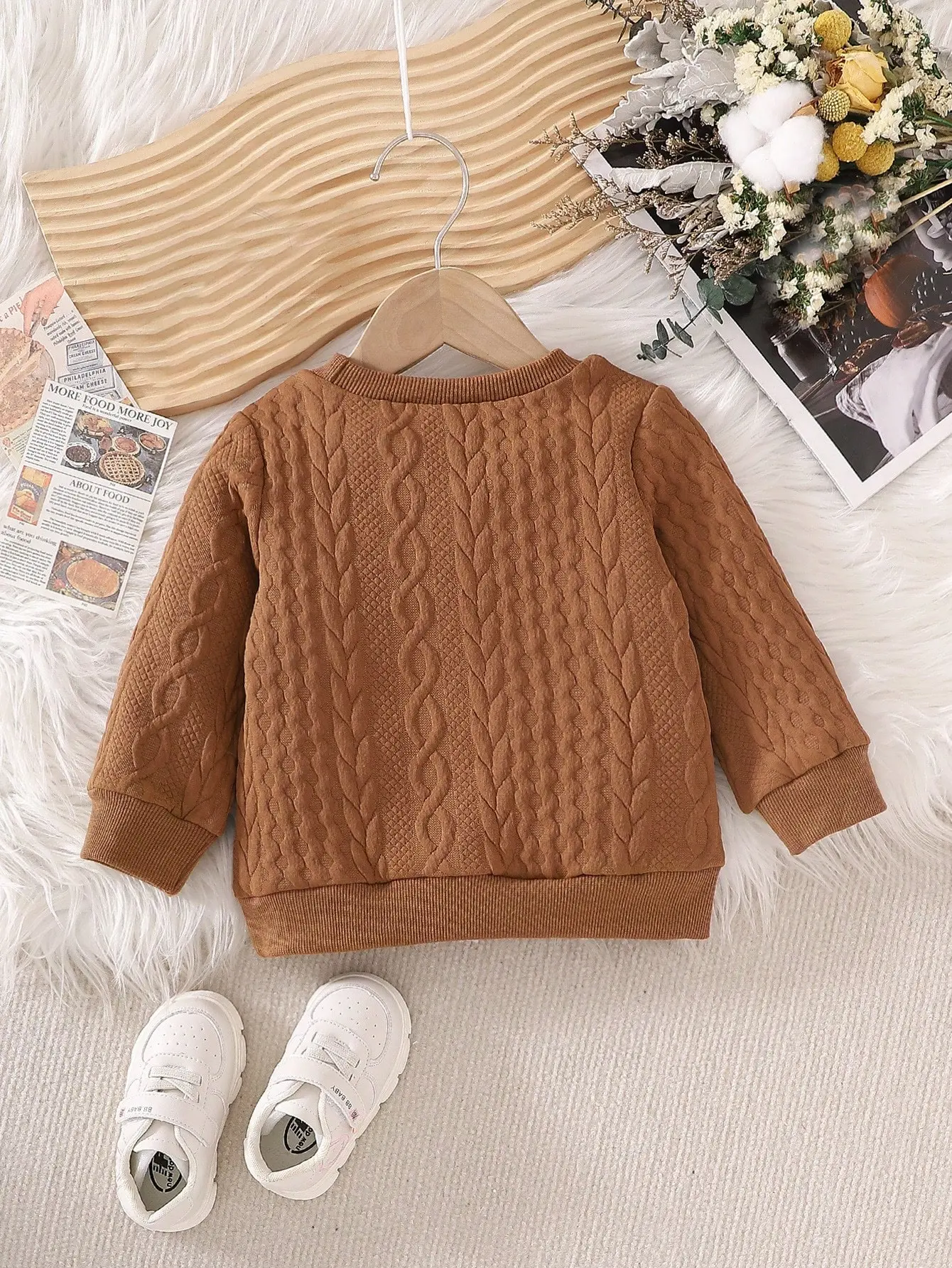 Brown Sweatshirts For Male Infants In Autumn And Winter Long Sleeves For Home Leisure And Warmth
