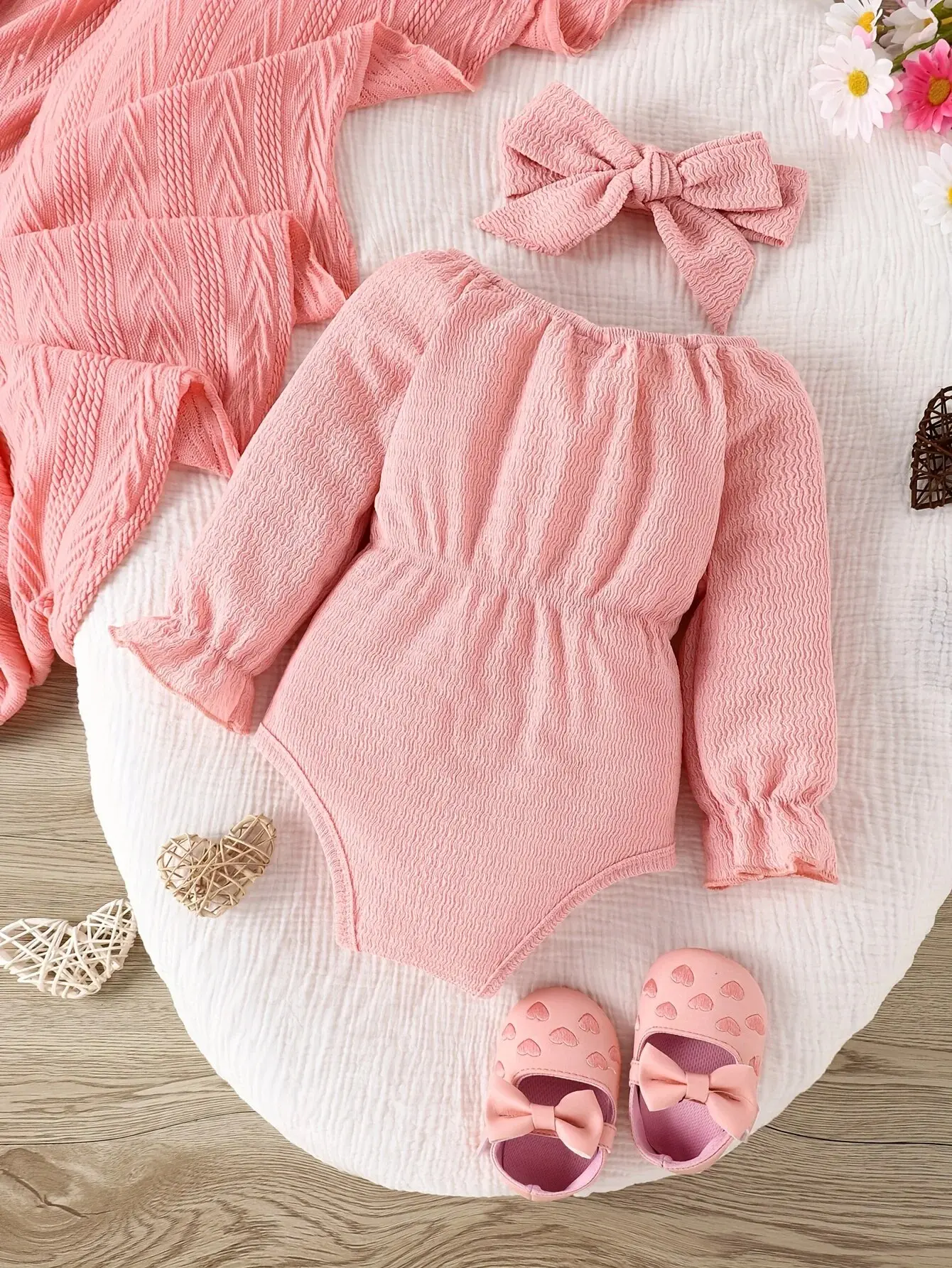 2pieces-Baby Baby Spring and Autumn Cute Fashion Sweet Foreign Style Bow Pink Long Sleeve Onesie + Kerchief Baby Two-piece Set