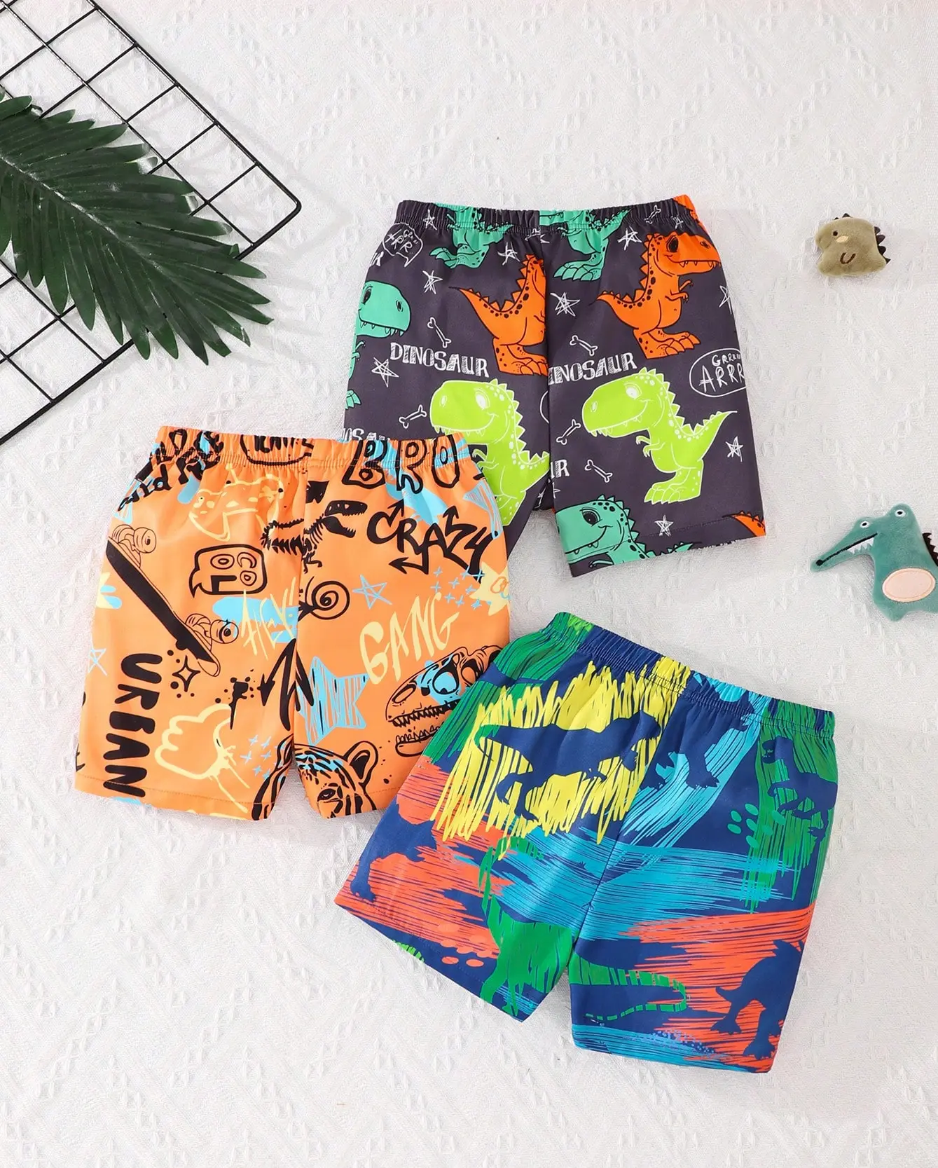 Three-Piece Summer Boys' Dinosaur Shorts Boys' Little Kids' Baby Mid-Length Pants Loose Children's Casual Beach Pants