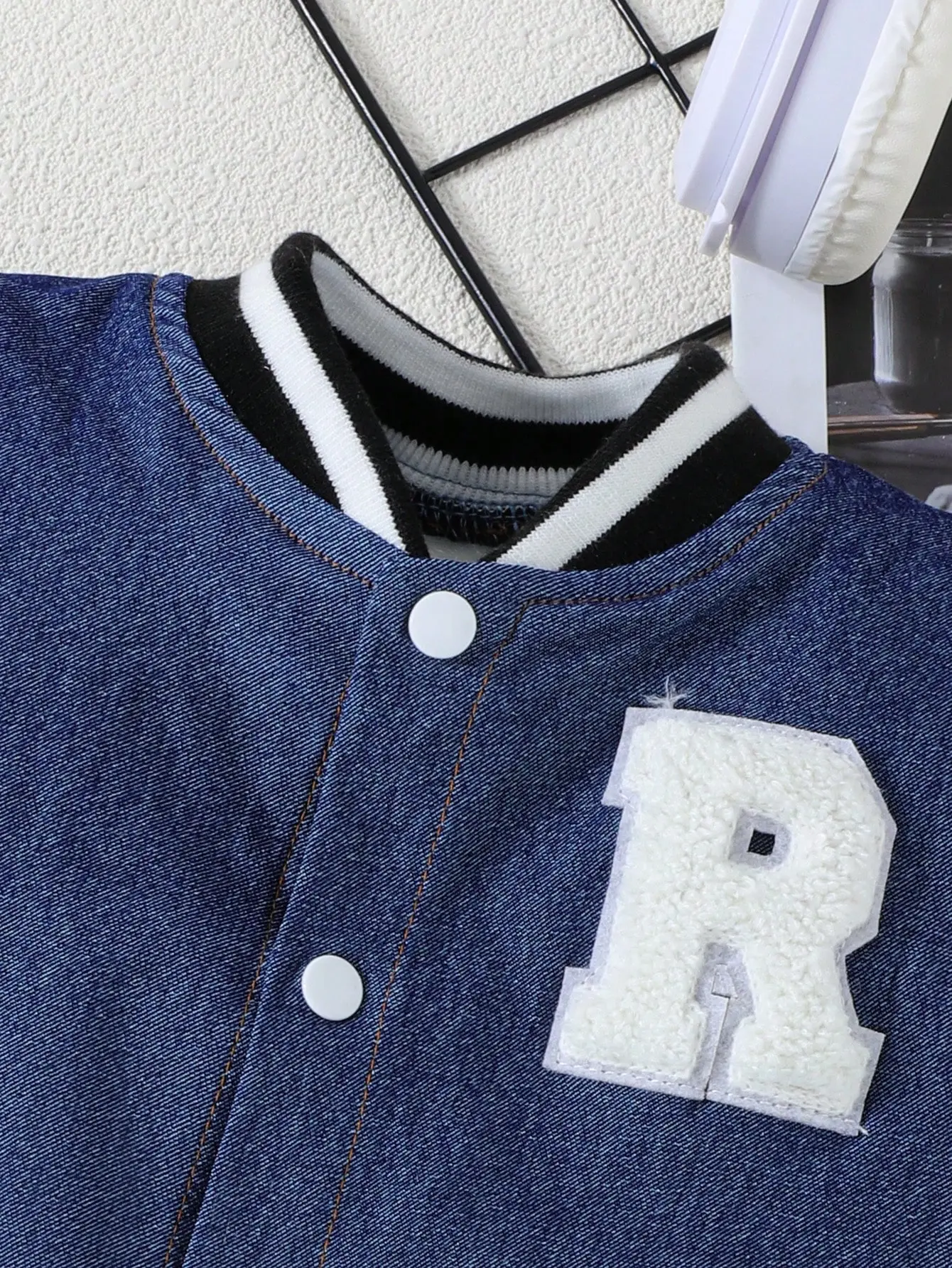 The Simple And Casual Pair For Spring And Autumn Baby Boys Overcomes The Autumn Boy's Patchwork Denim Baseball Jacket