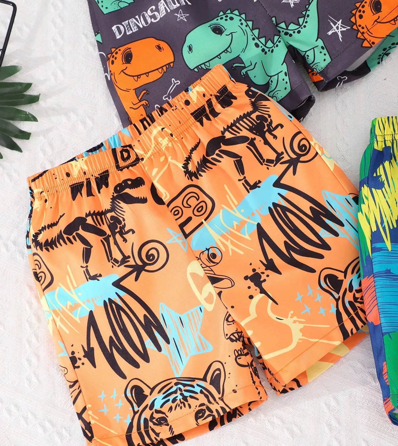 Three-Piece Summer Boys' Dinosaur Shorts Boys' Little Kids' Baby Mid-Length Pants Loose Children's Casual Beach Pants