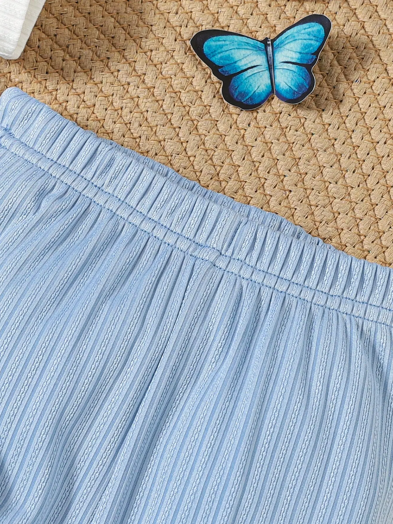 2025 Summer White Ribbed Jacquard Fabric Blue Bow Short Sleeve Blue Trouser Suit Comfortable And Soft For Outdoor Vacation Set