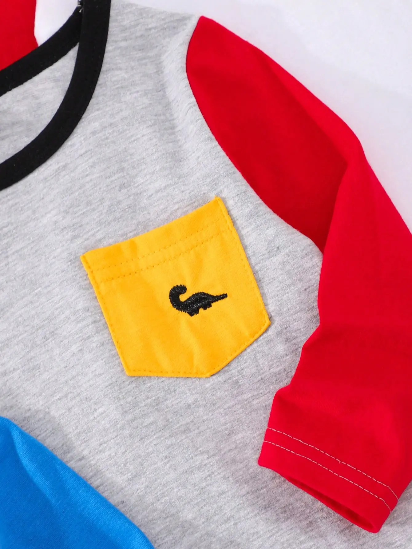 Spring And Autumn Newborn Baby Outdoor Casual T-Shirt For Boys Multi-Color Patchwork And Color-Blocking Long-Sleeved 3-Piece Set