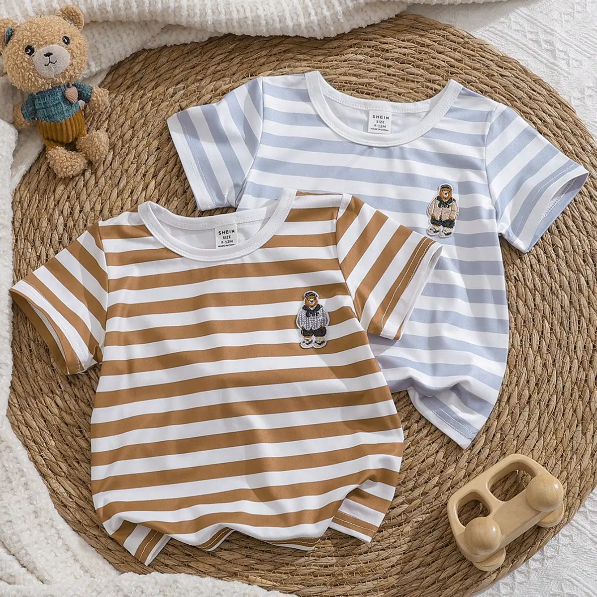 A Classic Casual Sporty And Comfortable Striped Shirt For A Two-Piece Pair Of Short-Sleeved Striped Shirts For Boys In Summer