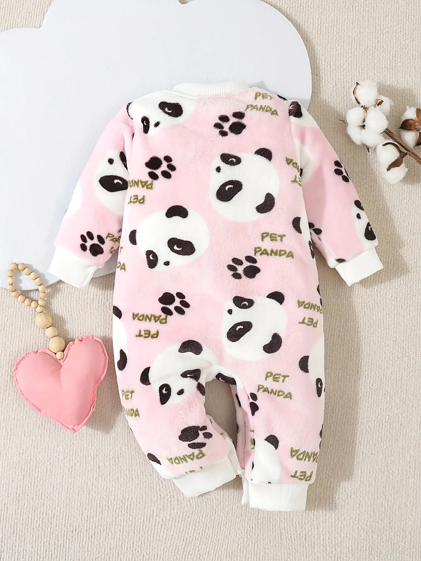 Autumn And Winter Baby Girls Super Soft Flannel Long Sleeve Trousers Onesie Comfortable Soft Cute Panda Print Clothing