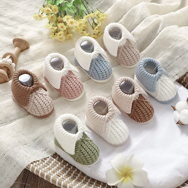 Newborn Baby Shoes Knit Infant Boys Girls Boots Fashion Patchwork Flanging Toddler Kid Crib Shoes 0-18M Chlid Footwear Cute Warm