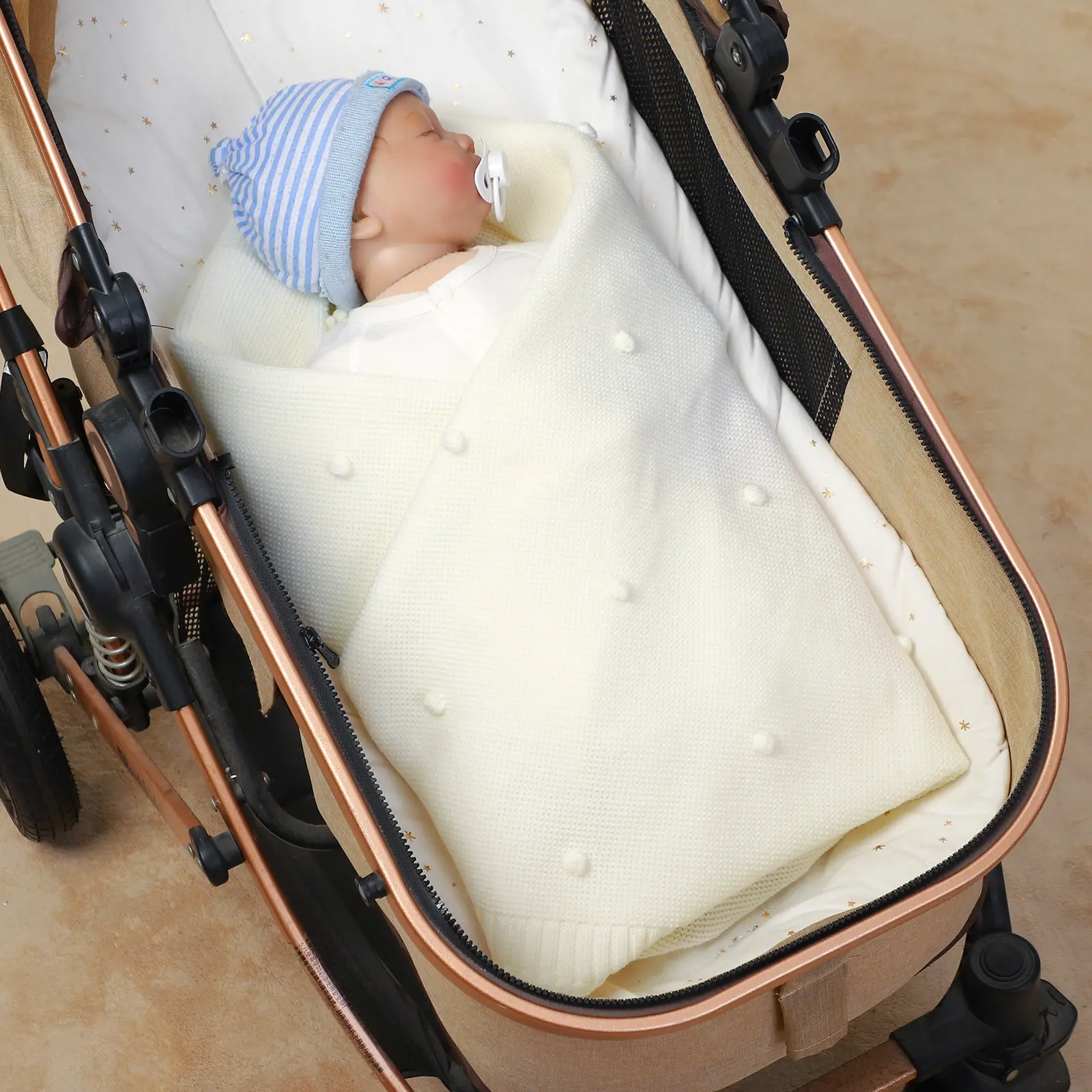 Infant Baby Blanket 90*70cm Sleepsack Fashion Solid Dot Newborn Boy Girl Bedding Quilt Knit Srtoller Swaddling Super Soft Plaids