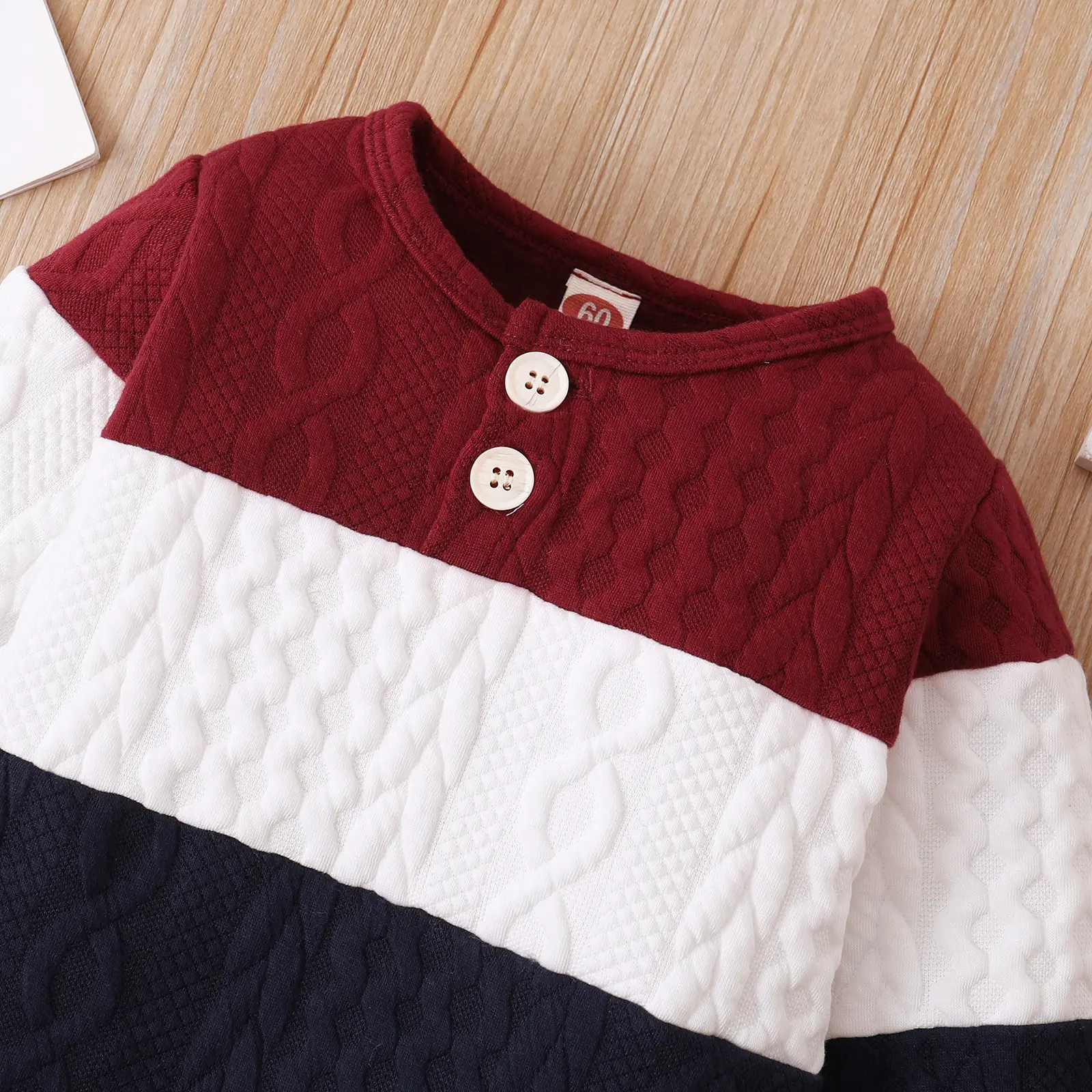 0-2-year-old newborn boys in autumn and winter long-sleeved round-neck color stitched buttons long-legged climbing clothes