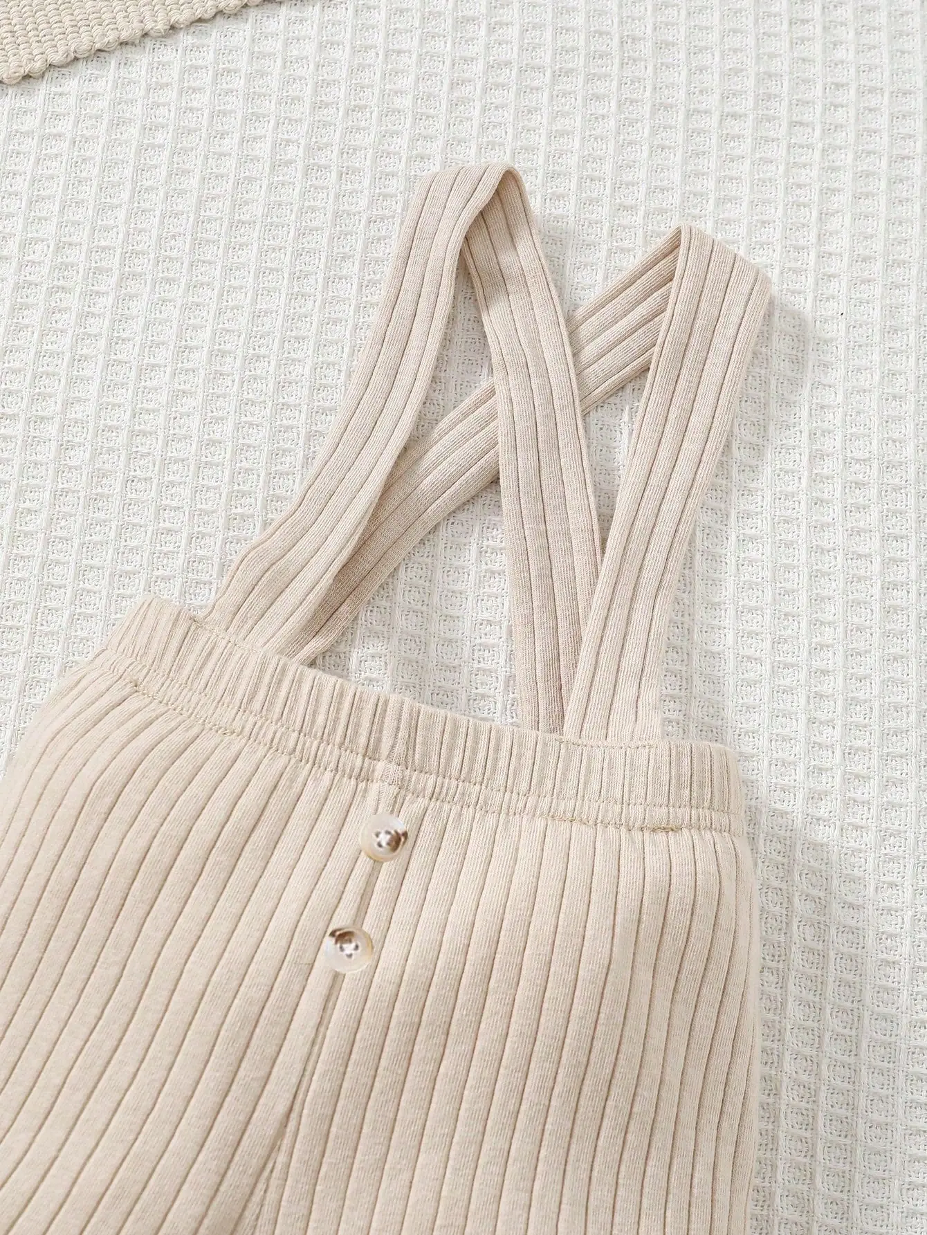 Summer Baby Boy Patched Pocket Bodysuit & Crisscross Back Pinafore Shorts Suit