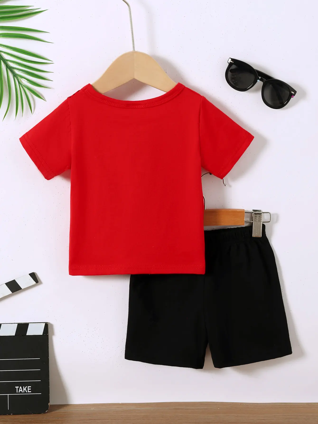 Fashionable Baby Boy Spider Printed Short Sleeve T-Shirt And Shorts Casual Outfit