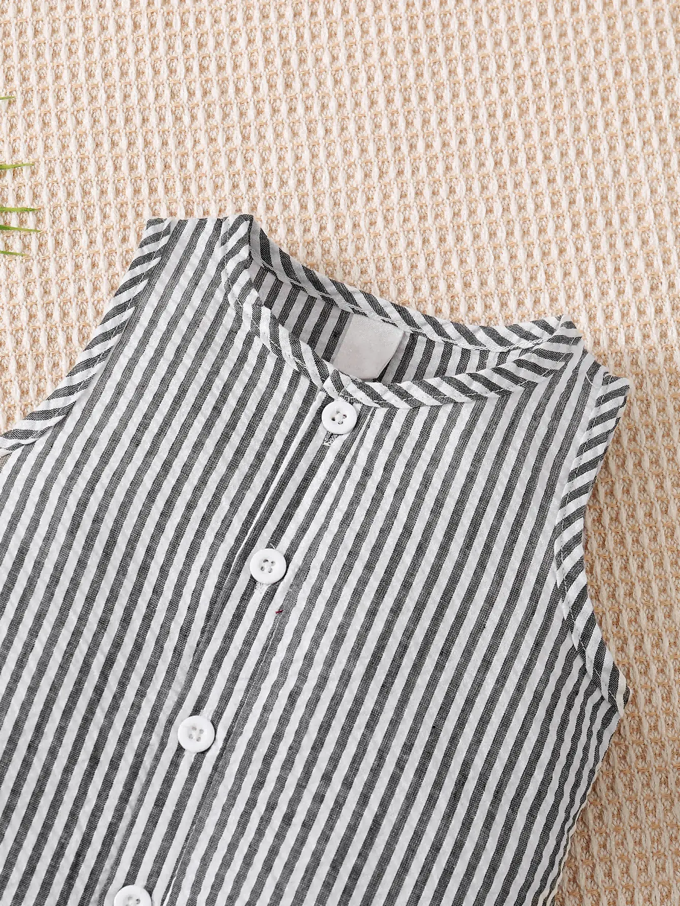 0-2 Year Old Boys' Spring/summer Fashion Vest Striped Jumpsuit Two-piece Set