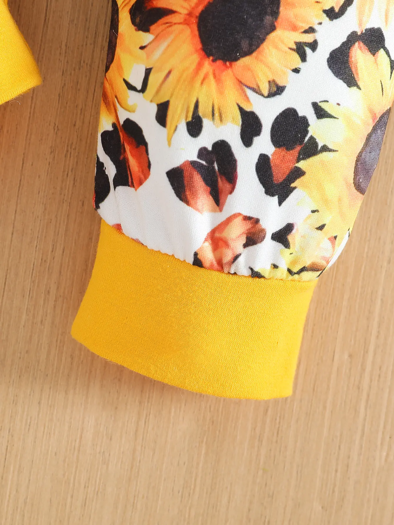 Baby girl newborn cute sunflower pattern long sleeved ruffled cuffs with buckle lace pleats jumpsuit and headband