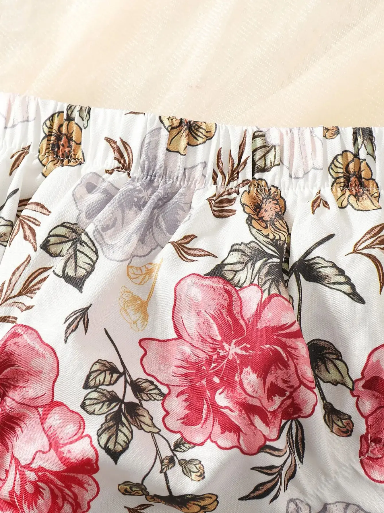 0-3-Year-Old Newborn Baby Girl Summer Bow Strap With Floral Print Shorts Fashion Set