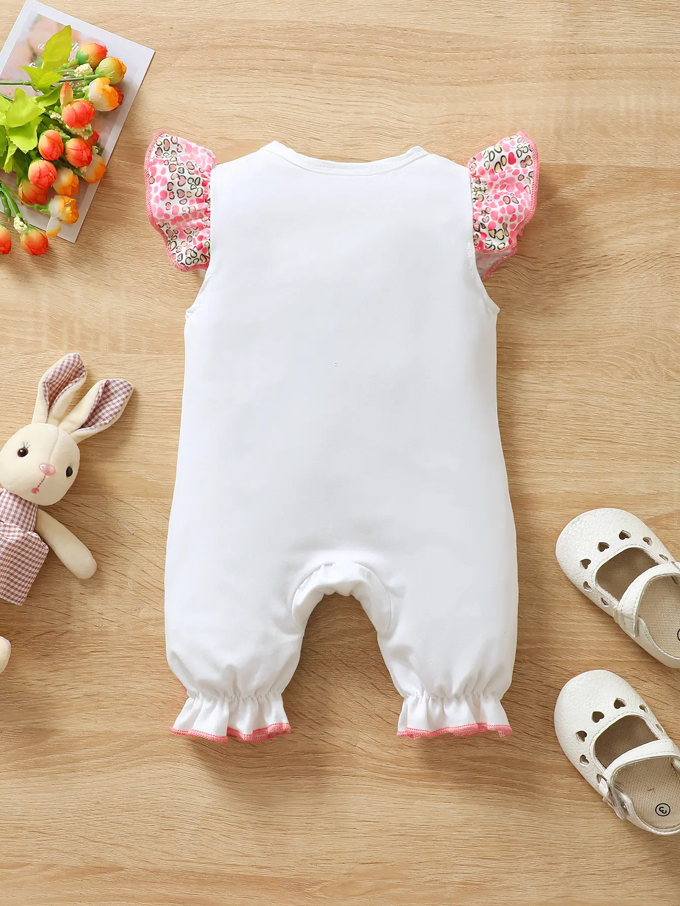 Baby Girls' Cute And Fashionable Round Neck Sleeveless Cartoon Giraffe Romper With Ruffled Hem Shorts, Summer