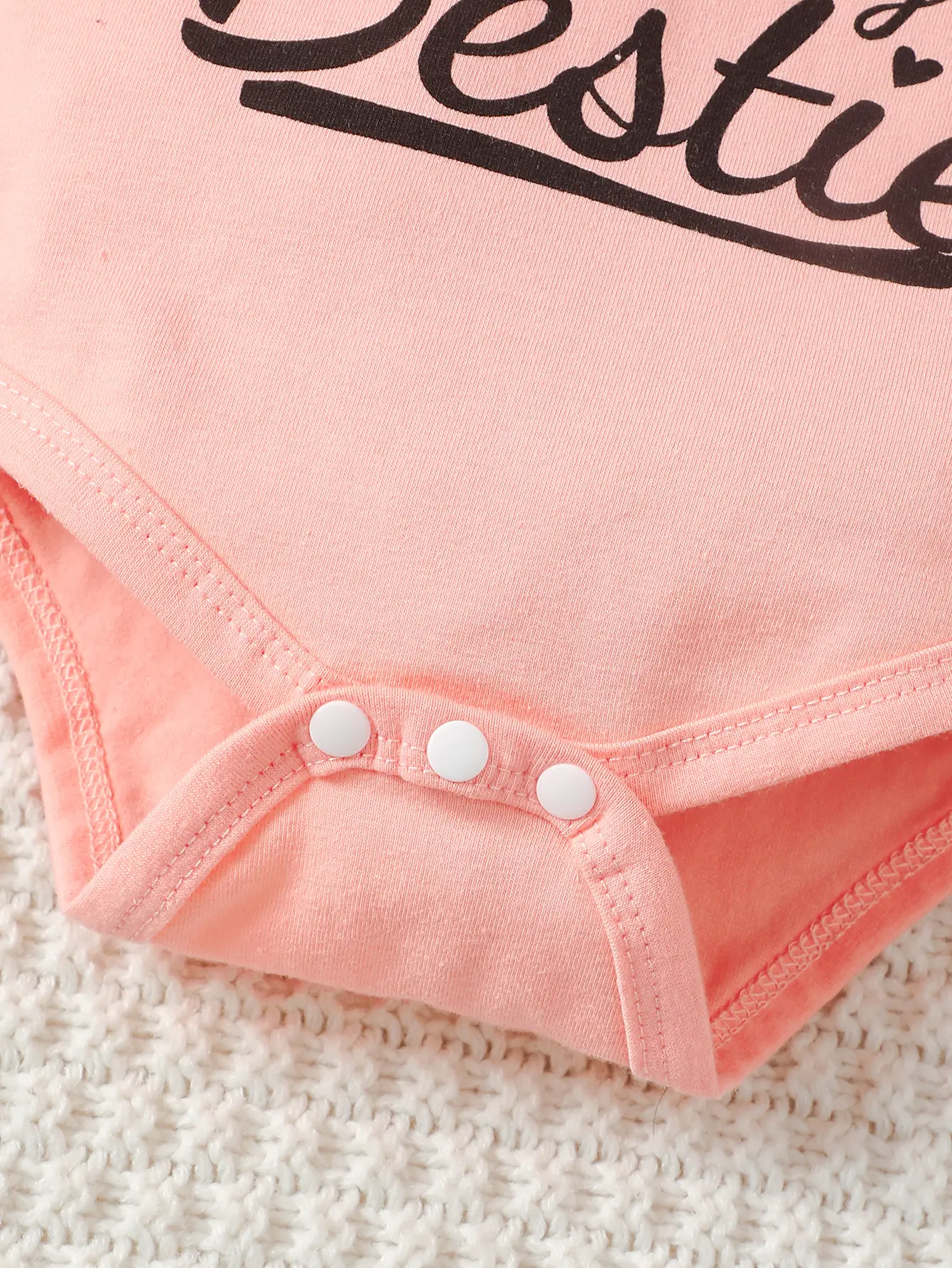 Baby Girl slogan Graphic Ruffle Trim Bodysuit & Bow Waist Layered Trim Shorts & Headband