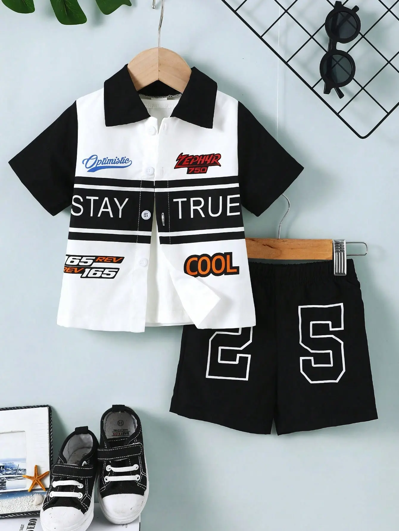 Summer Fashion New Black And White Splicing Baby Shirt Racing Suit And Black Shorts Set