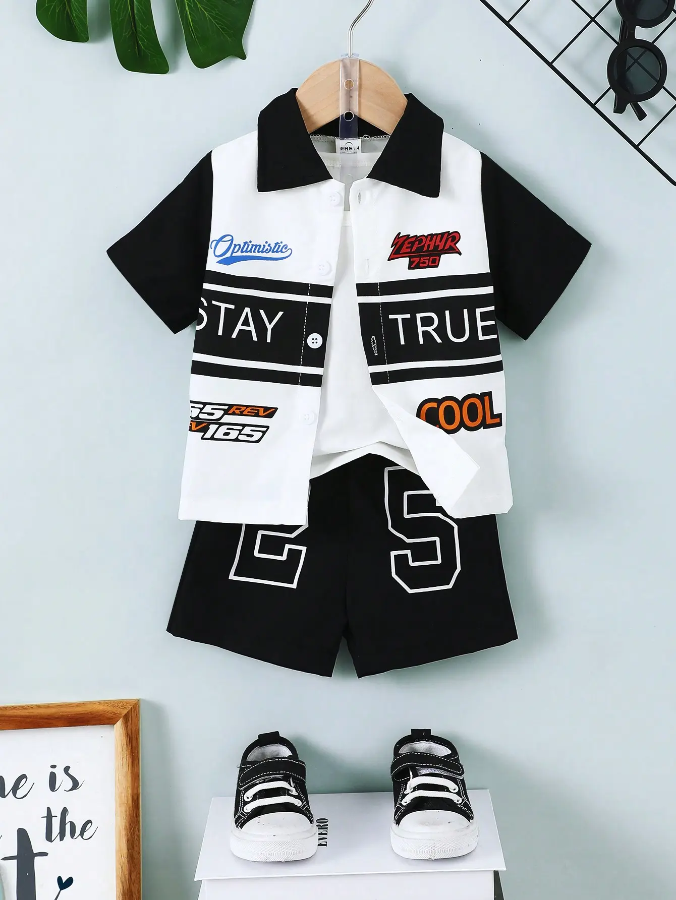 Summer Fashion New Black And White Splicing Baby Shirt Racing Suit And Black Shorts Set