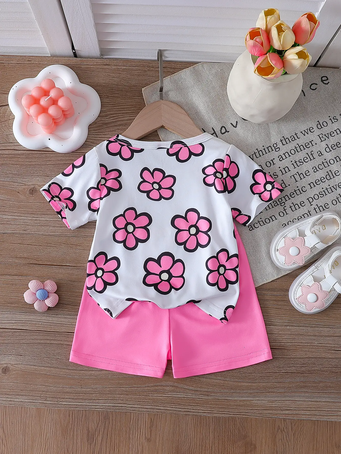 Baby Girl Summer Cute Sweet Casual Flower Pattern Round Neck Short Sleeve Top and Shorts Set