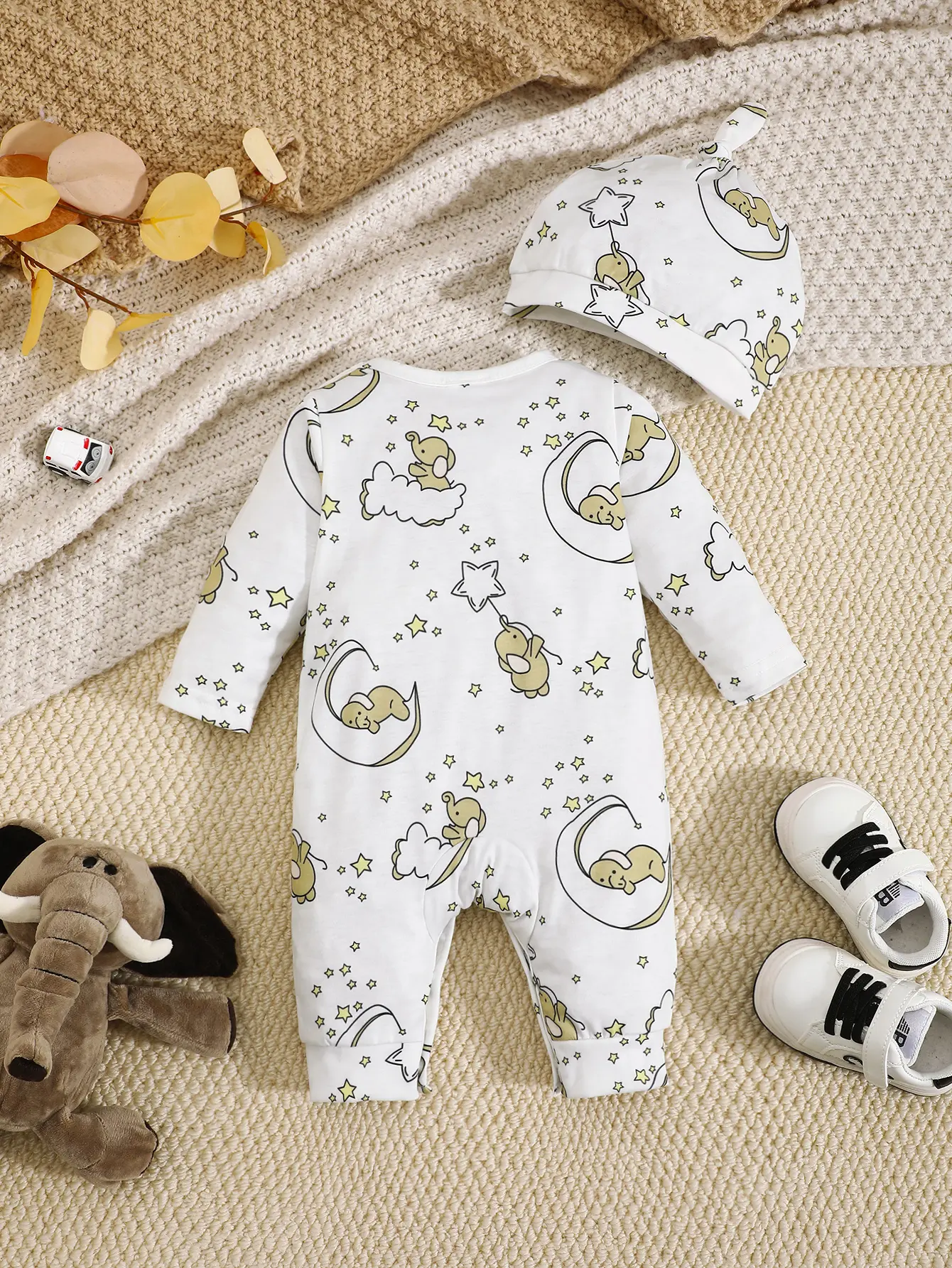 Newborn baby cute spring and autumn thin imitation cotton home cartoon elephant embroidery pattern envelope collar long sleeved