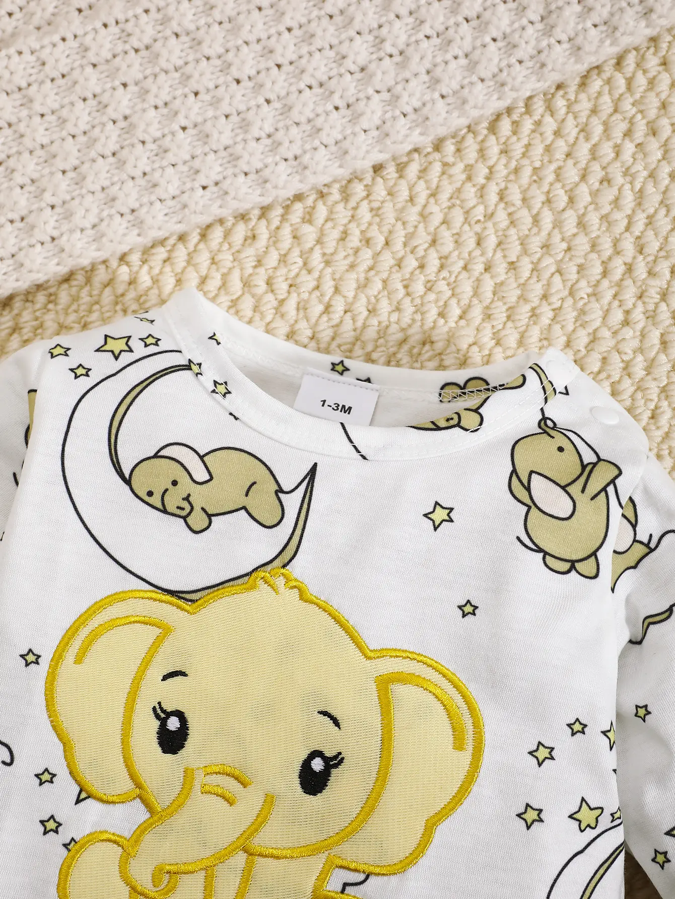 Newborn baby cute spring and autumn thin imitation cotton home cartoon elephant embroidery pattern envelope collar long sleeved