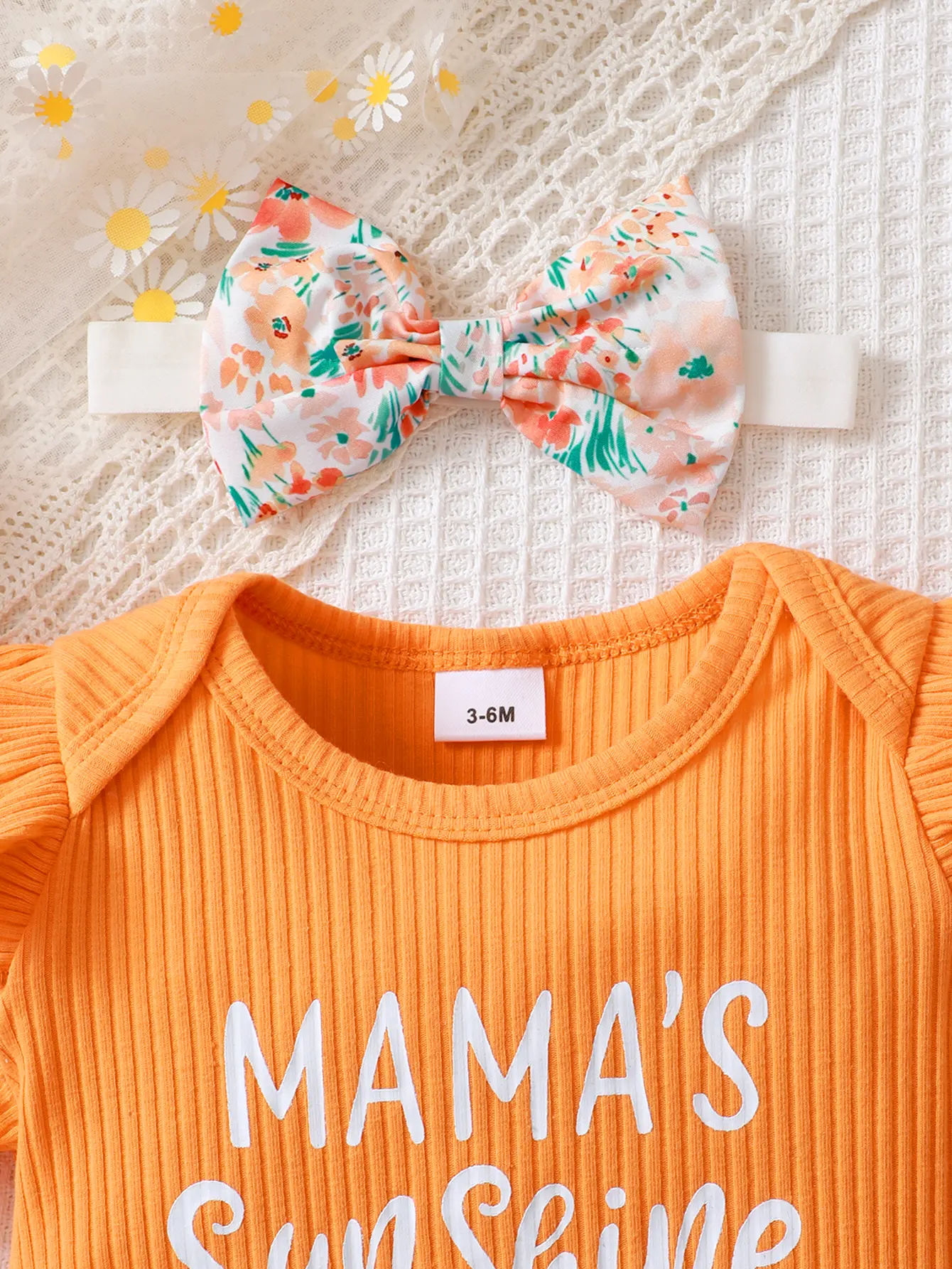 0-2 Year Old Newborn Girl Baby Summer Cotton Short Sleeved Headband Top With Letter Print Shorts Bow Three Piece Set