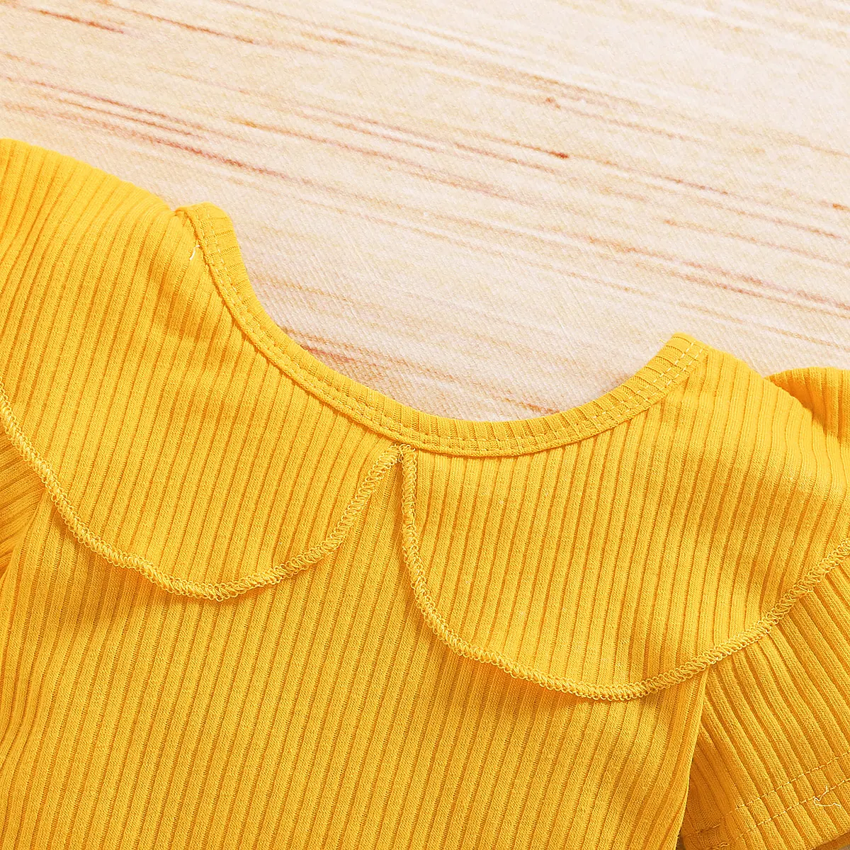 Baby girl's clothes New Year's Eve fashion summer top Luoyi ruffle hand closure collar head shoe photo print flower baby dress