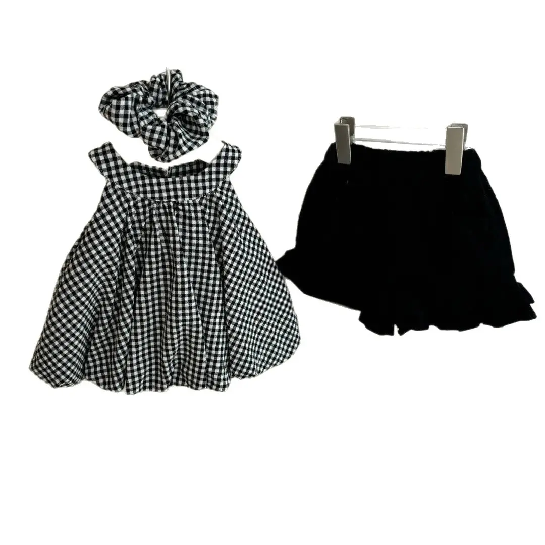 Summer Children's Fashionable Two-Piece Set with Hairband Sleeveless Checkered Halter Top And Shorts for Kids