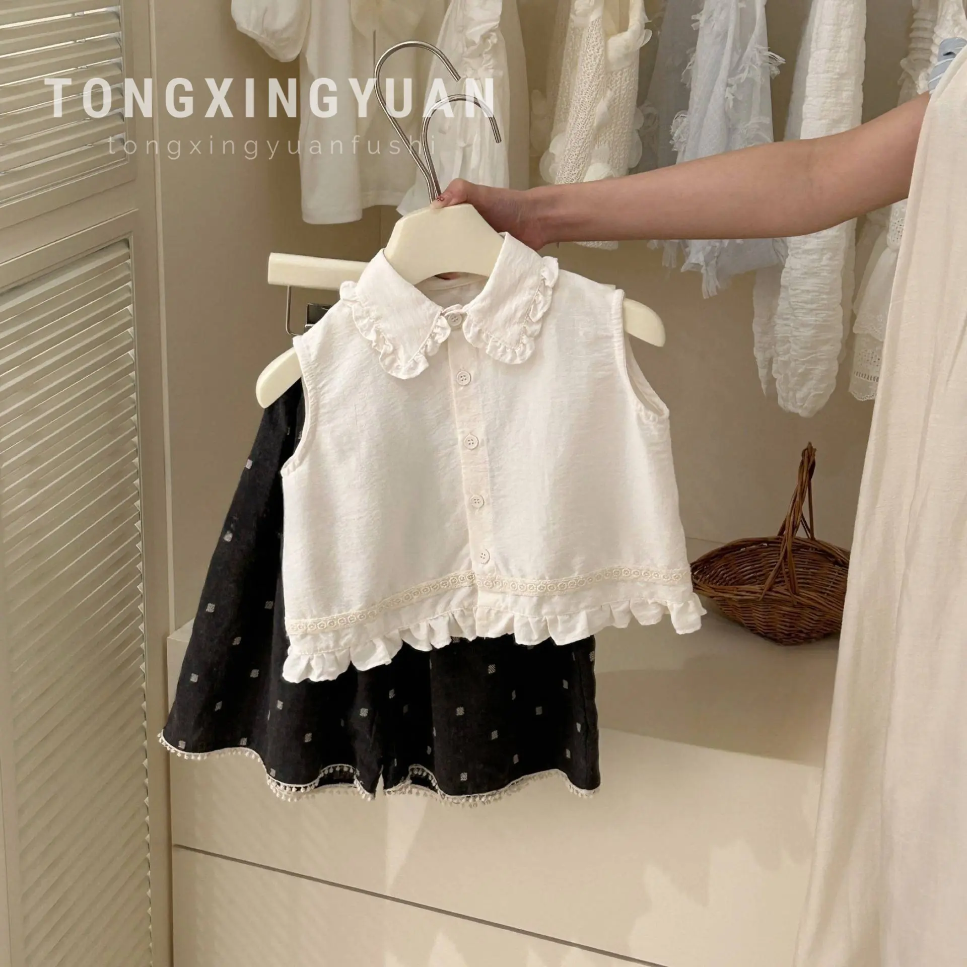 Summer Sleeveless Shirt Set for Girls Wide-Leg Pants Two-Piece Stylish Baby Outfit Girls' Clothing Set