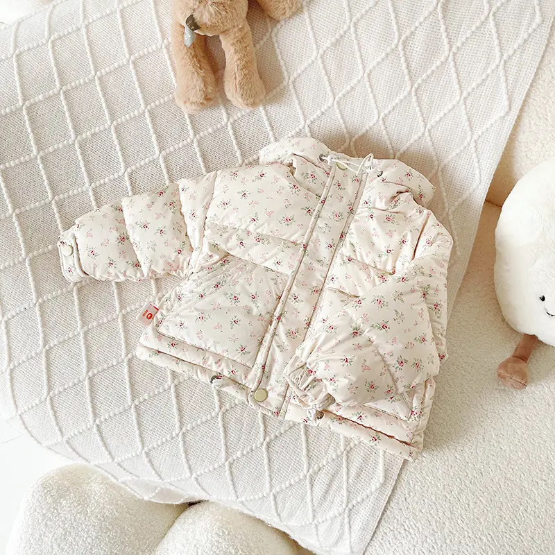 Girl‘s Sweet Down Jacket Children Infants Kids Winter National Standard 90 White Duck Down Floral Hooded Coat