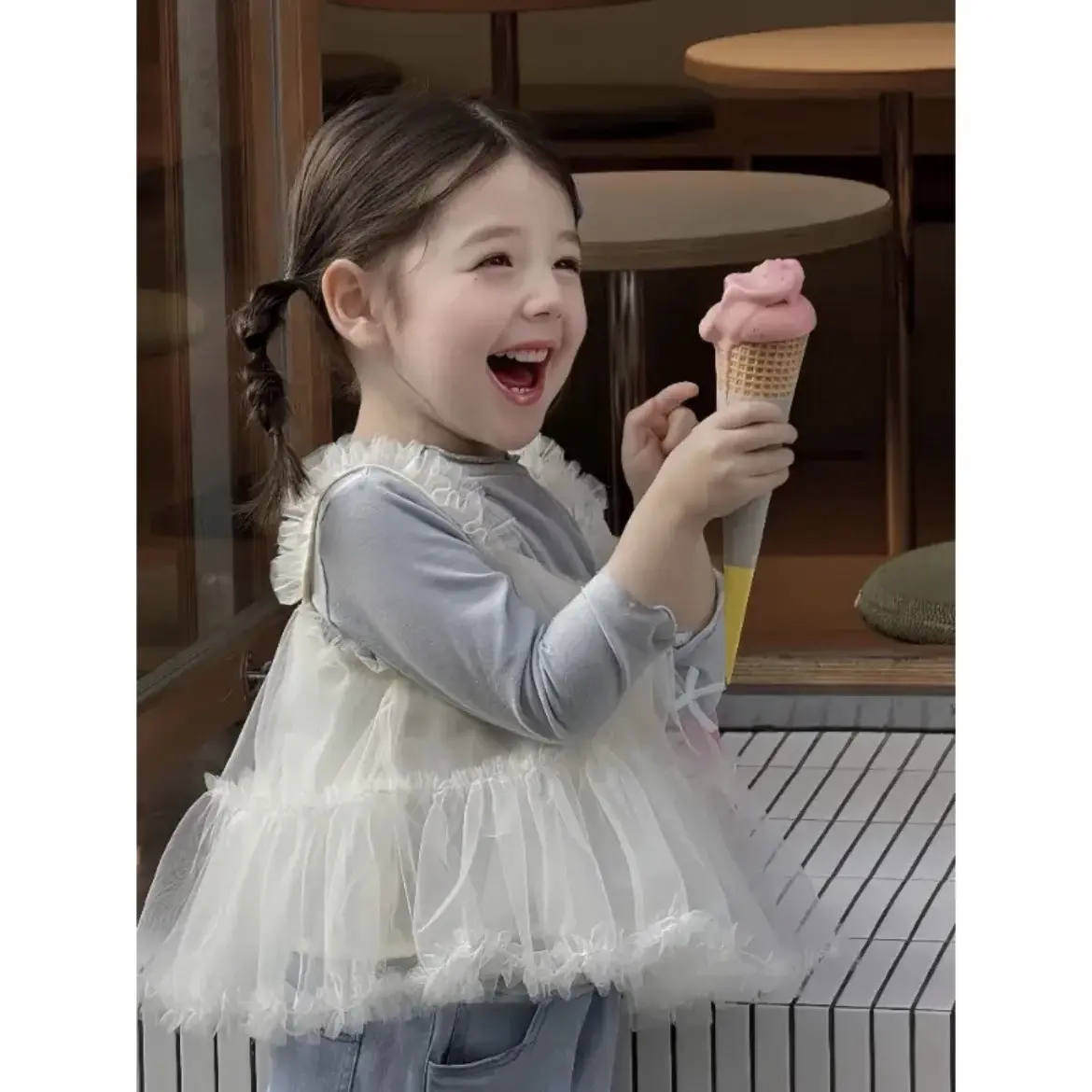 Girl's Sweet Princess 3pcs Set Spring New Lace Bow Vest Halter Top T-Shirt Jeans Outfit for Kids