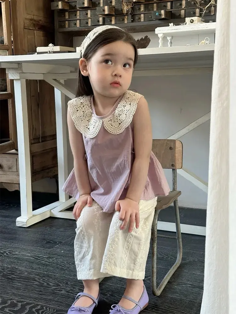 Sweet Summer Outfit for Infants And Toddlers 2-Piece Embroidered Blouse And Trousers Set Baby Girl Clothing Ensemble