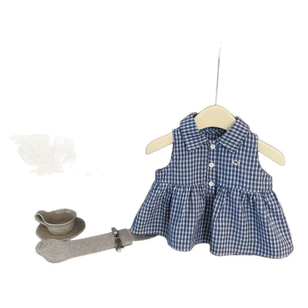 Baby Girl's Stylish Two-Piece Outfit Summer School Style Lapel Sleeveless Checked Vest And Shorts Set