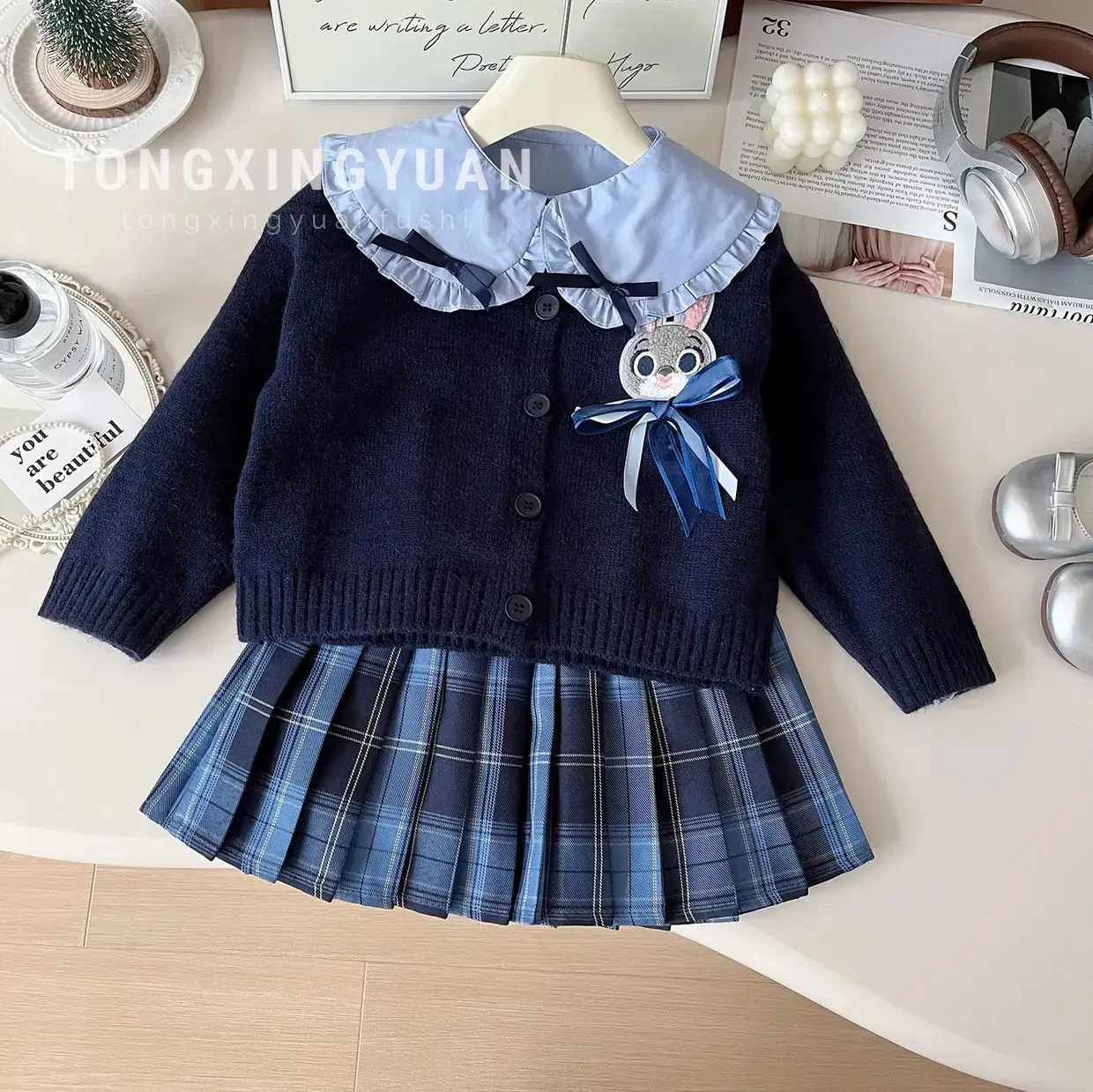 Girl's Sweet 3pcs Sets Autumn Winter Children Kids Infants Rabbit Shirt+ Sweater+ Pleated Skirt 3Pcs Set Girl Outfit Suit