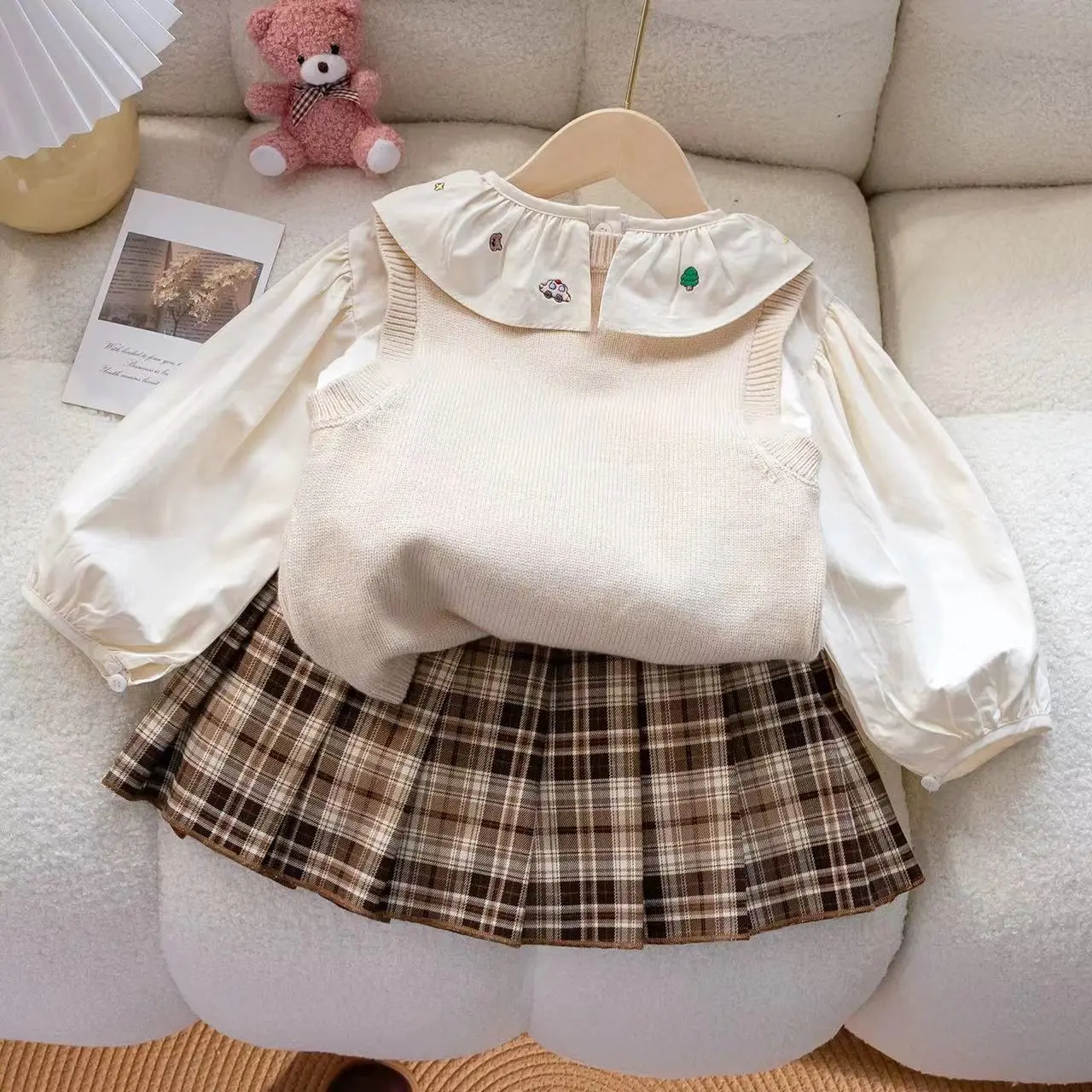 Girls 3pcs Set Sweet Knitted Waistcoat Shirt Cartoon Vest Pleated Skirt Autumn Children Kids Infants Outfit
