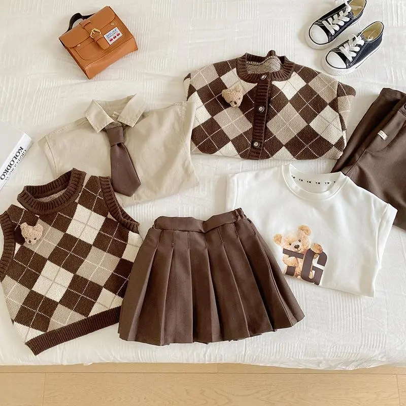 Girls Sweet Suits Autumn Children Baby Infants Kids College Skirt+ Pleated Vest+Shirt Sets Boys Sweater Coat