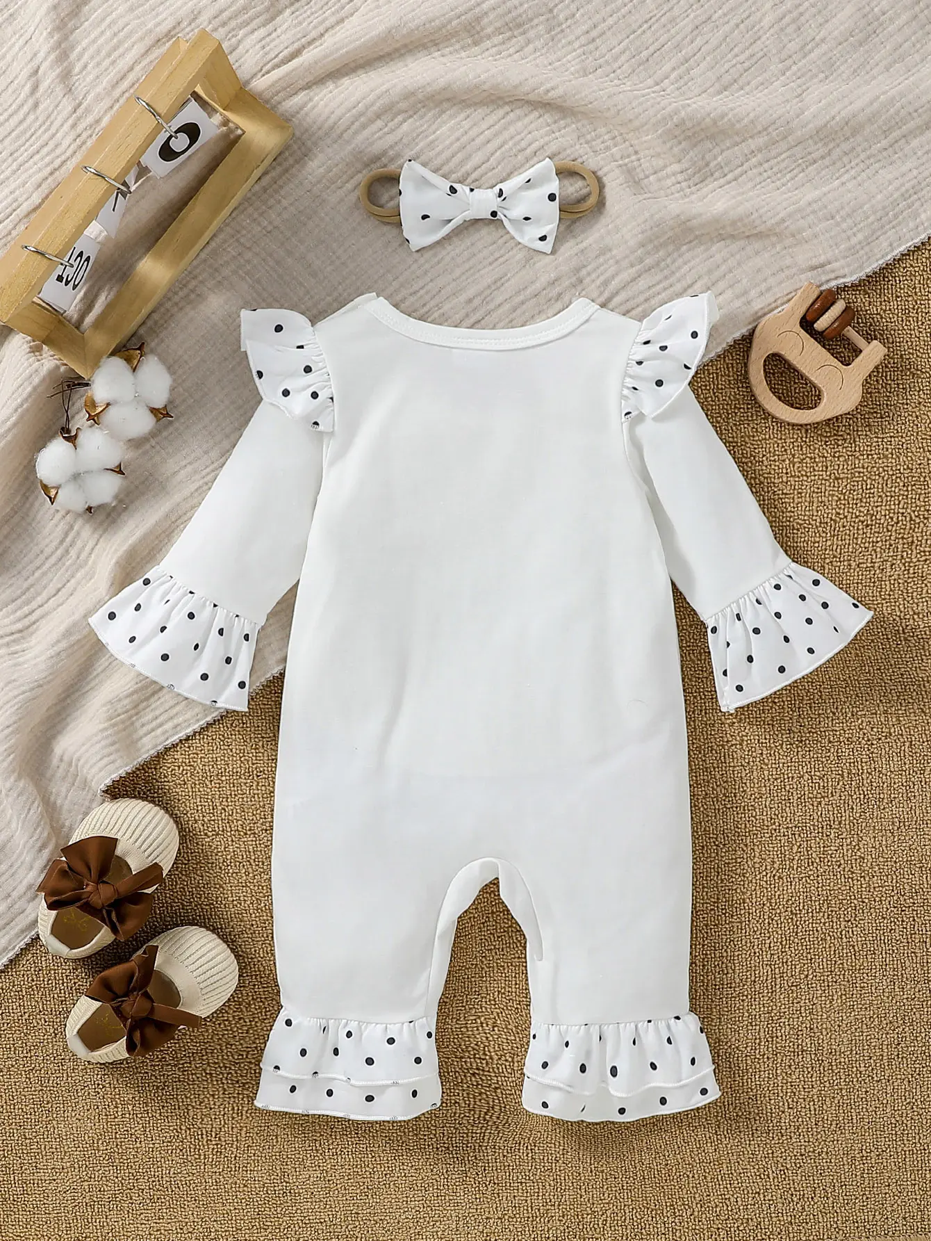 0-1Y Newborn Baby Girls Fall Rompers Valentine's Day Clothes Heart Letter Print Flare Long Sleeve Infant Jumpsuits + Headband